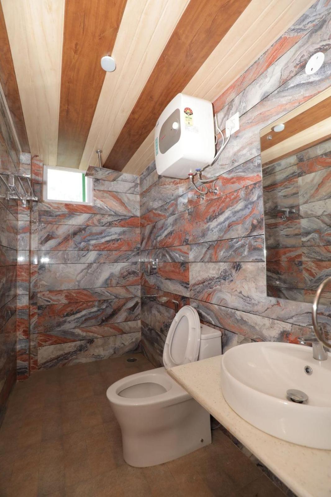Shangri-La Rooms & Restaurant Kasol Dış mekan fotoğraf