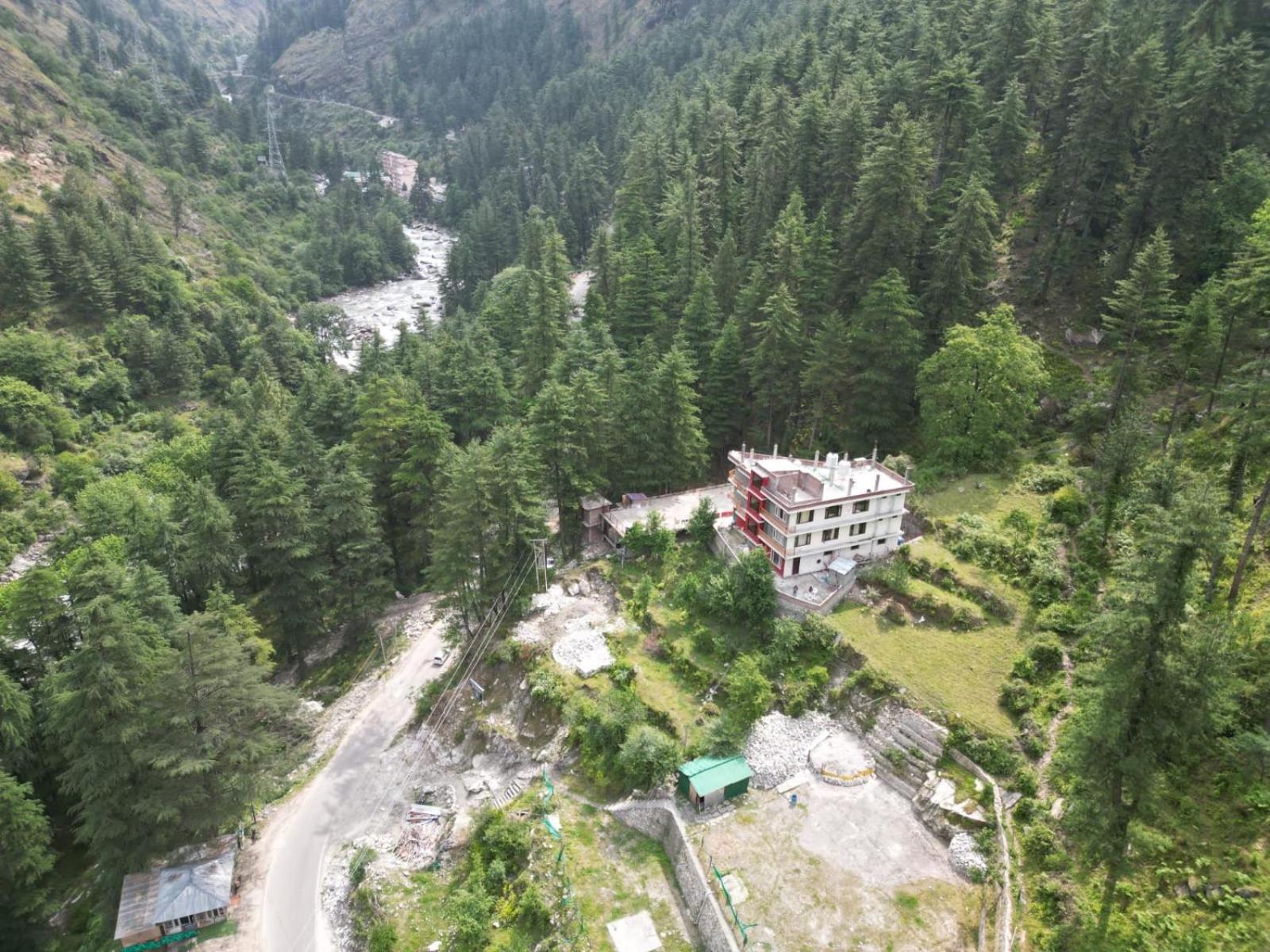 Shangri-La Rooms & Restaurant Kasol Dış mekan fotoğraf
